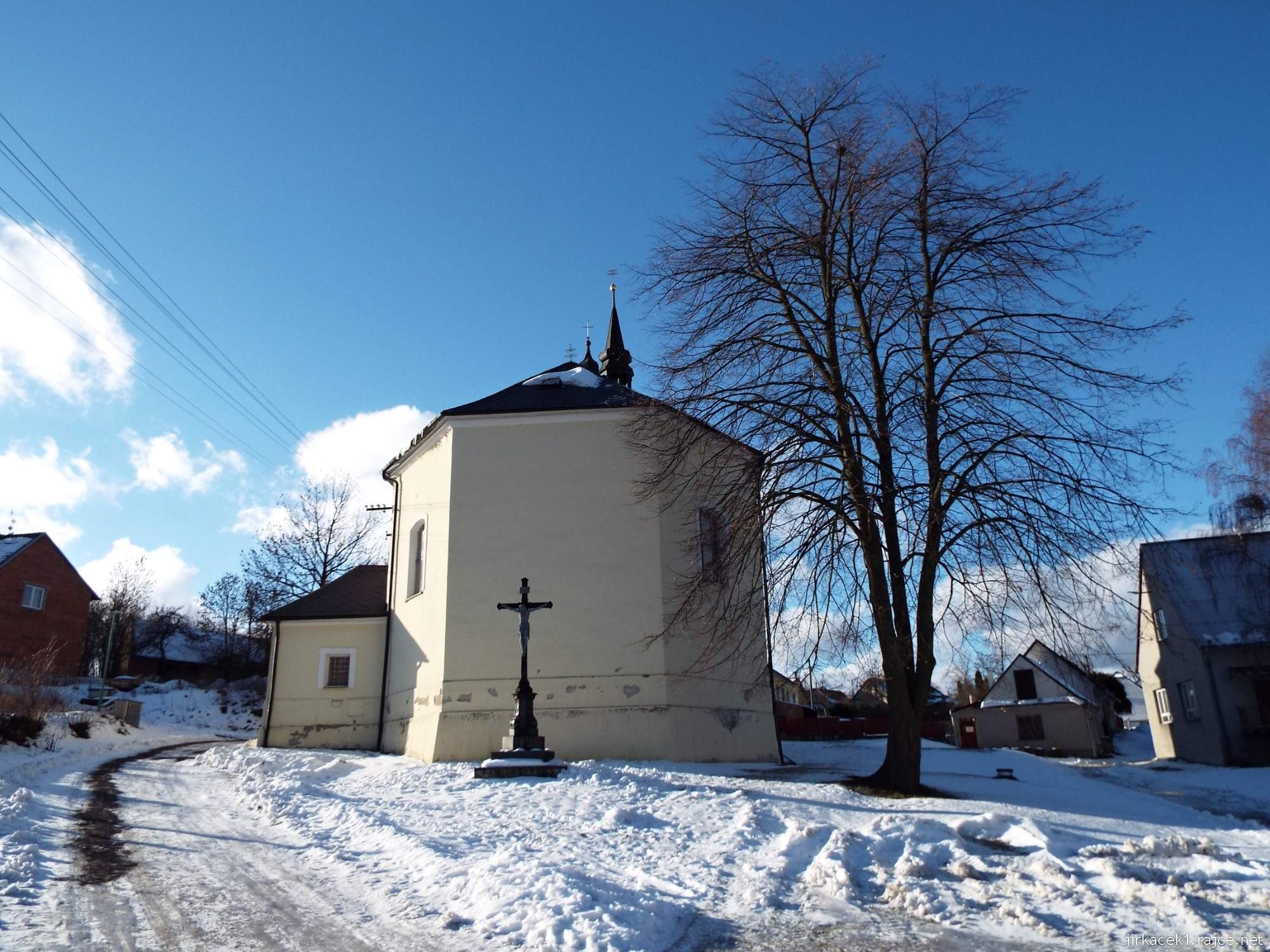 Kostel sv. Petra a Pavla Brodek u Konice 01 - zadní pohled