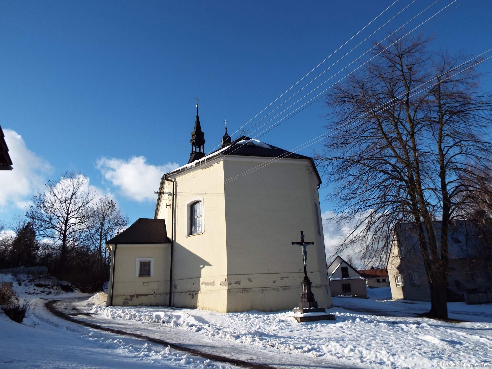 Kostel sv. Petra a Pavla Brodek u Konice 01 - zadní pohled
