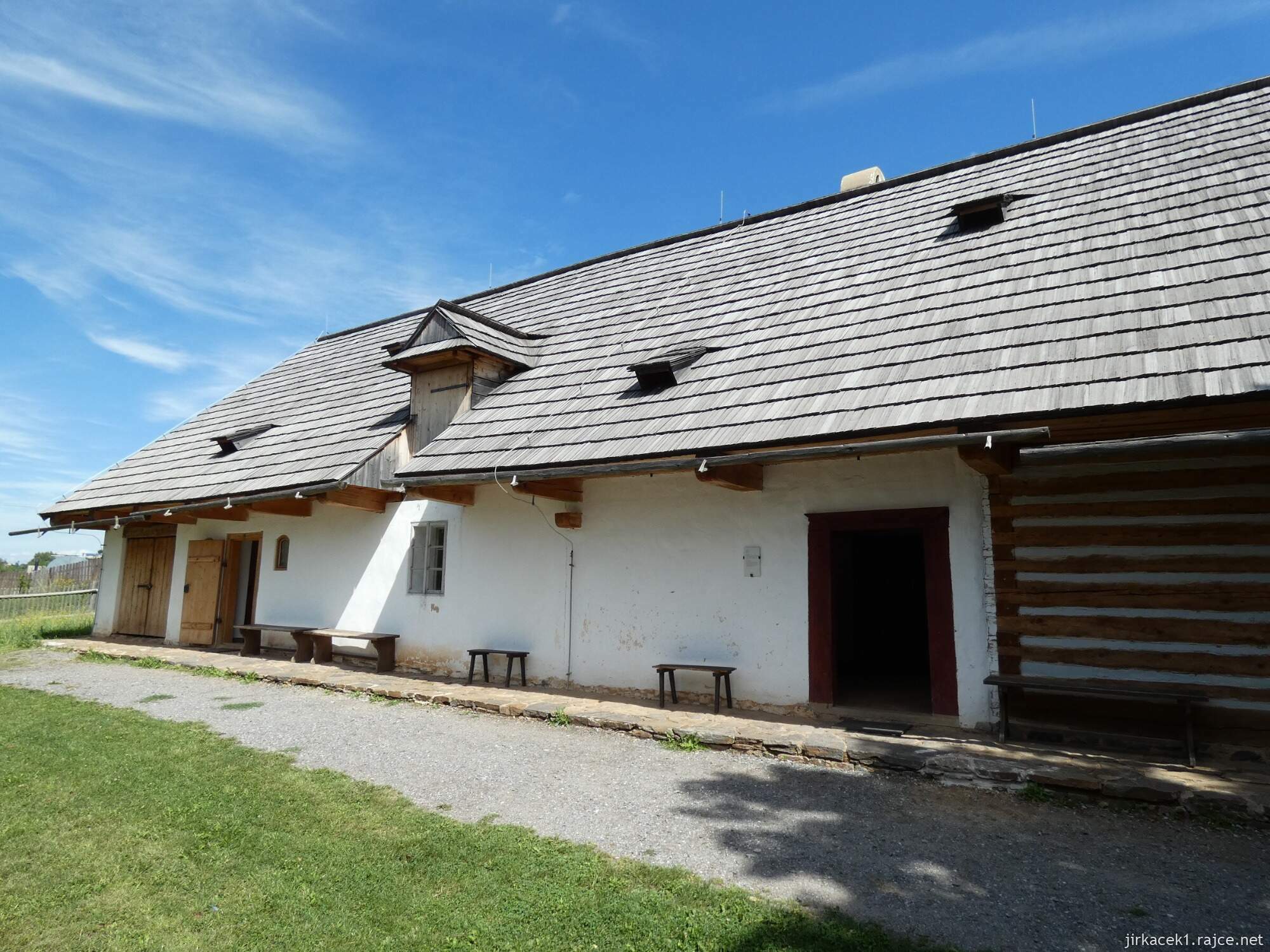 N - Kouřim - skanzen a muzeum lidových staveb 052 - obytné stavení ze Strašic