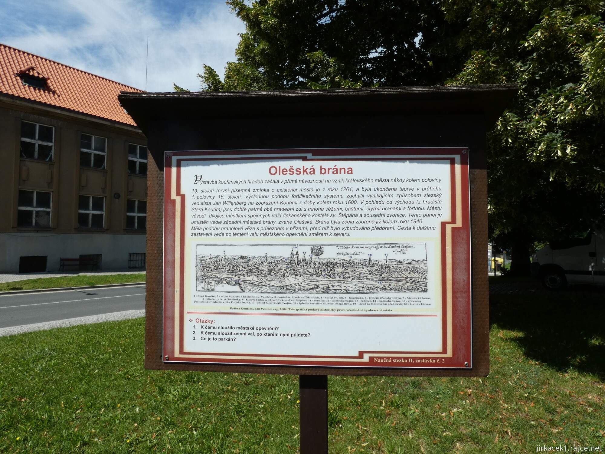 M - Kouřim - místo kde bývala Olešská brána