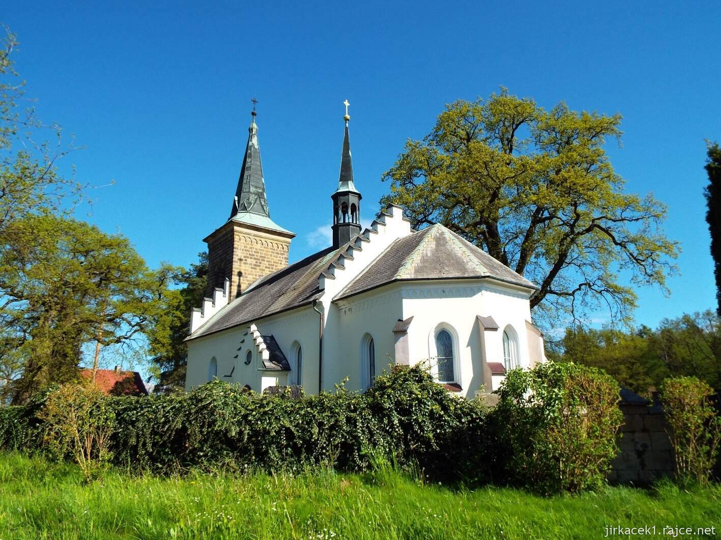 36 - Karlovice - kostel sv. Jiří 02