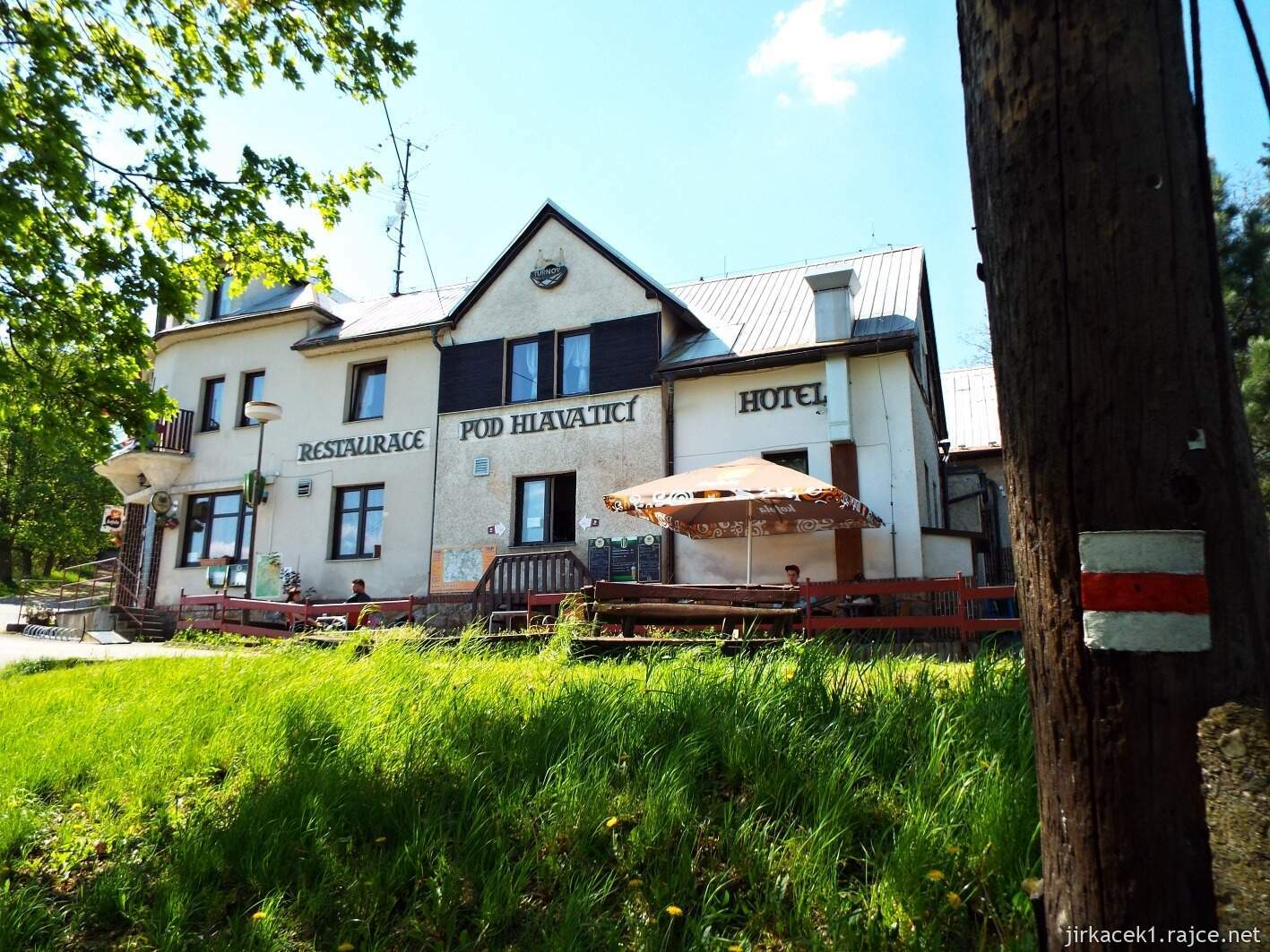 07 - Hruboskalsko 016 - Ze Sedmihorek na Hlavatici - cesta Mašovem - hotel Pod Hlavaticí