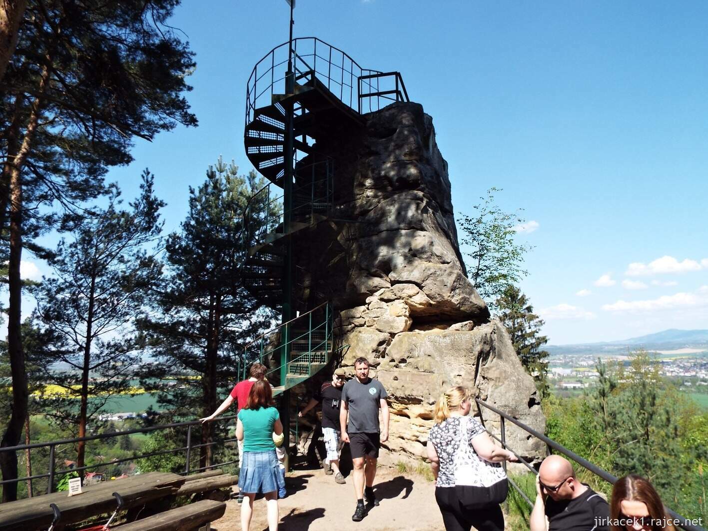 09 - Hruboskalsko 04 - rozhledna Hlavatice