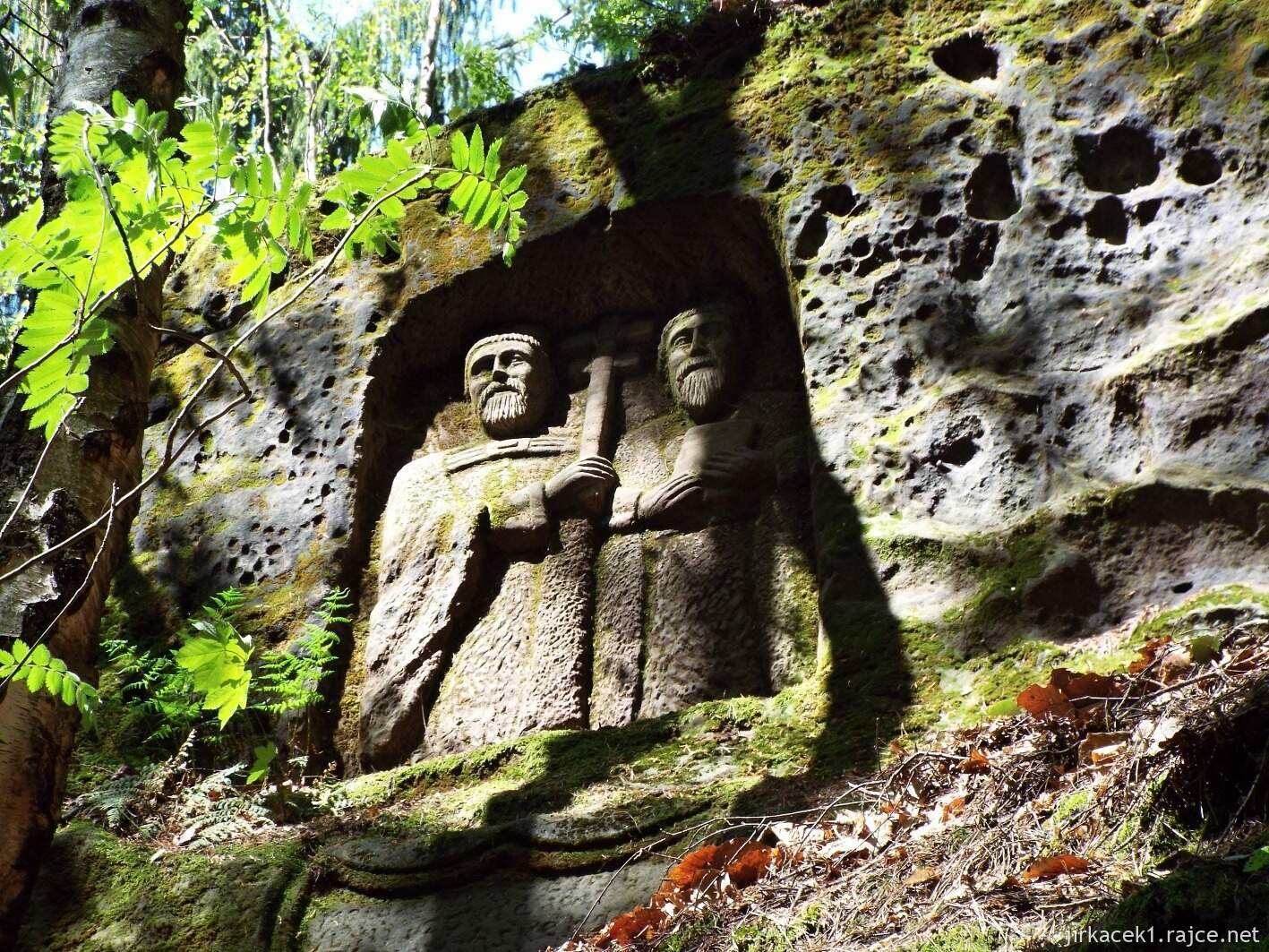 15 - Hruboskalsko 23 - Kopicův statek - skalní reliéfy