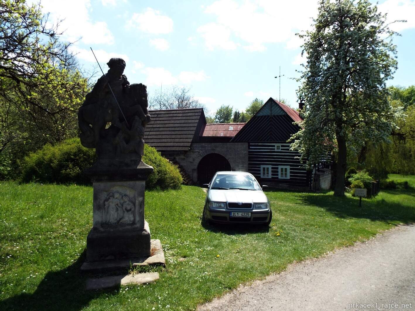 15 - Hruboskalsko 57 - Kopicův statek - statek