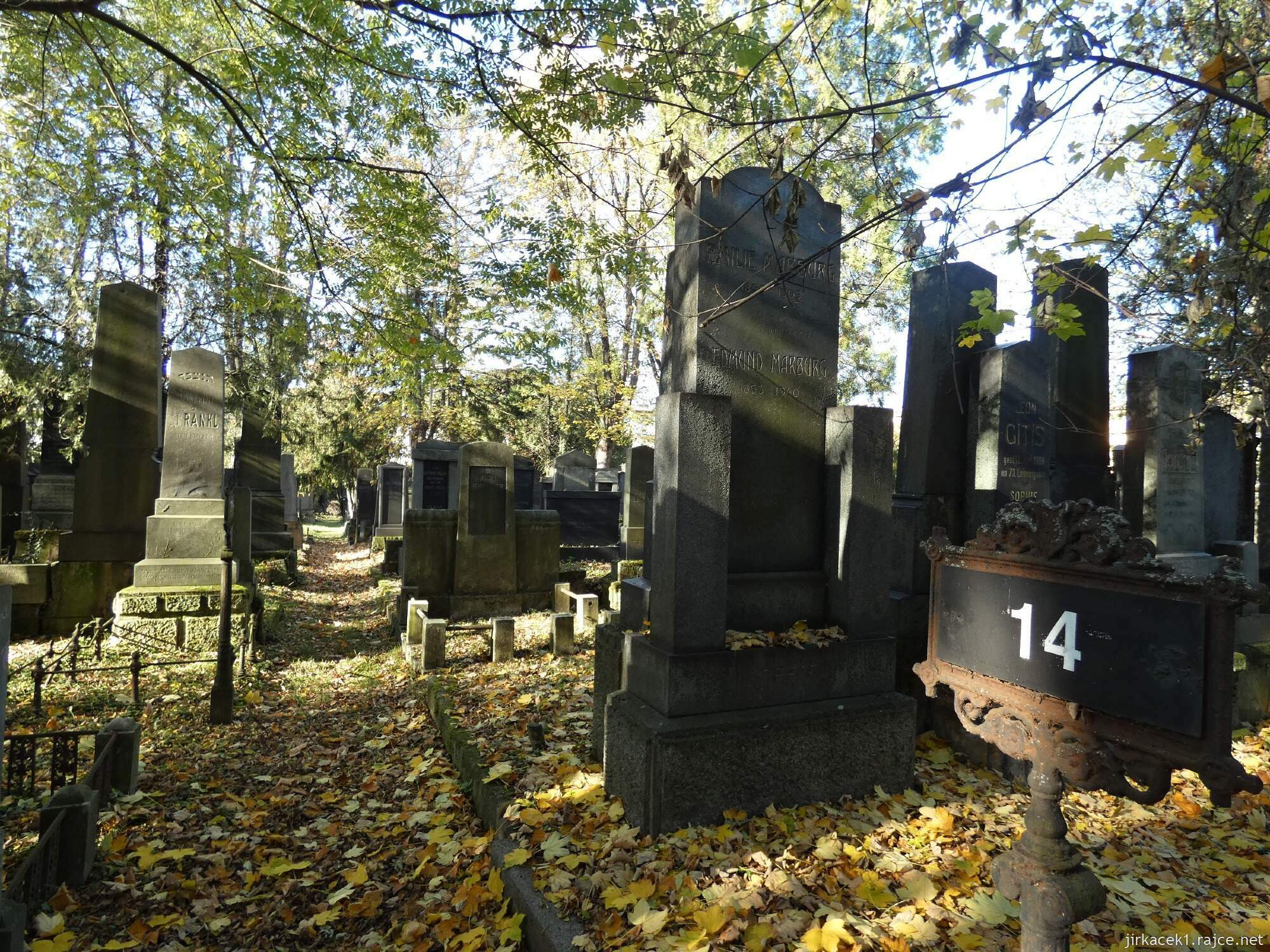B - Brno - Židenice - židovský hřbitov 042