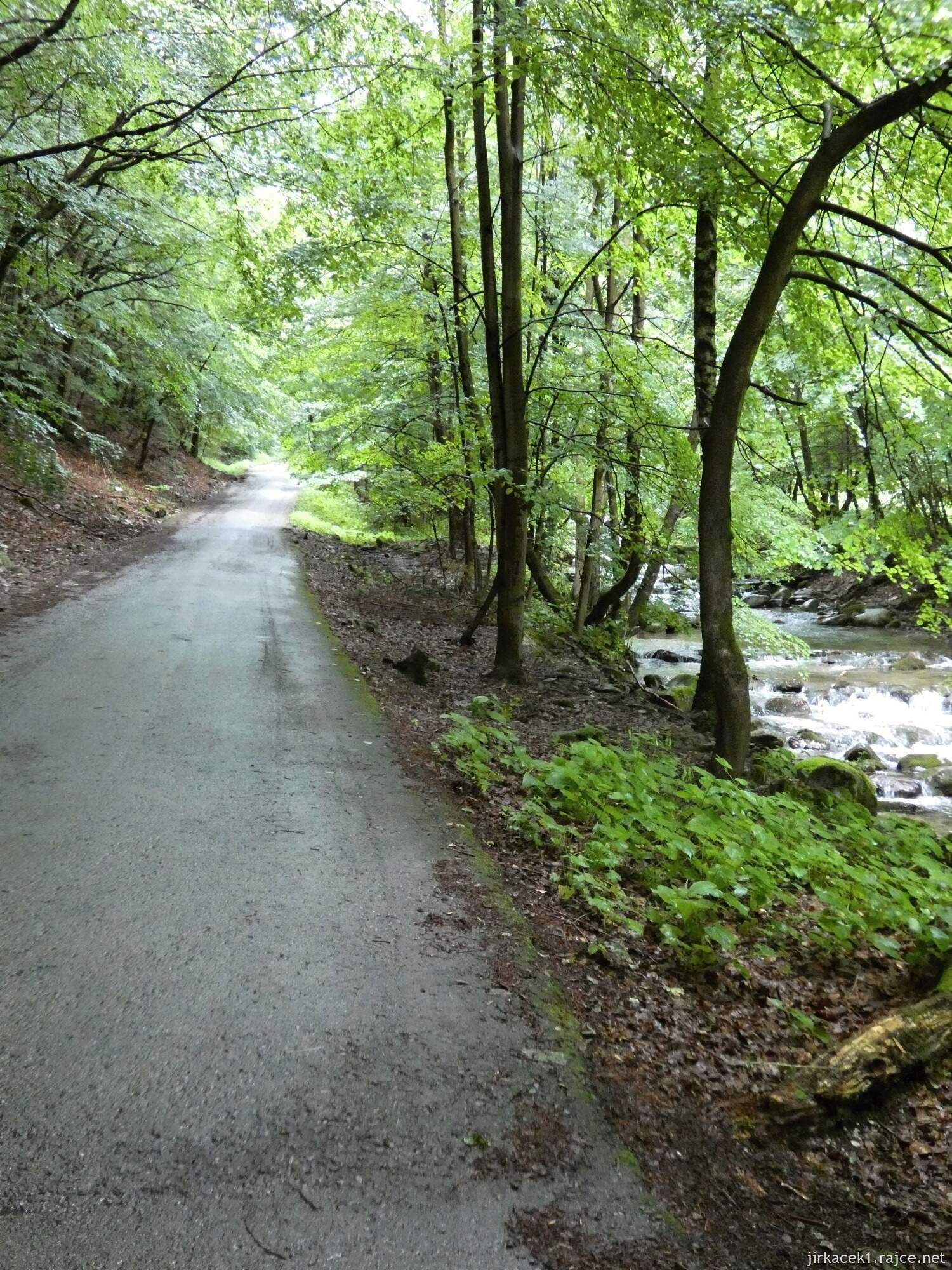 1b - Šútovo - studánka Živá voda 005