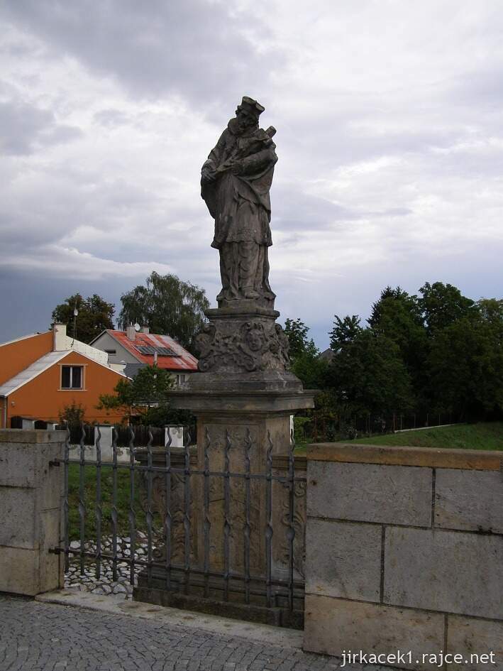 Litovel - Svatojánský most 2014 - socha sv. Jana Nepomuckého