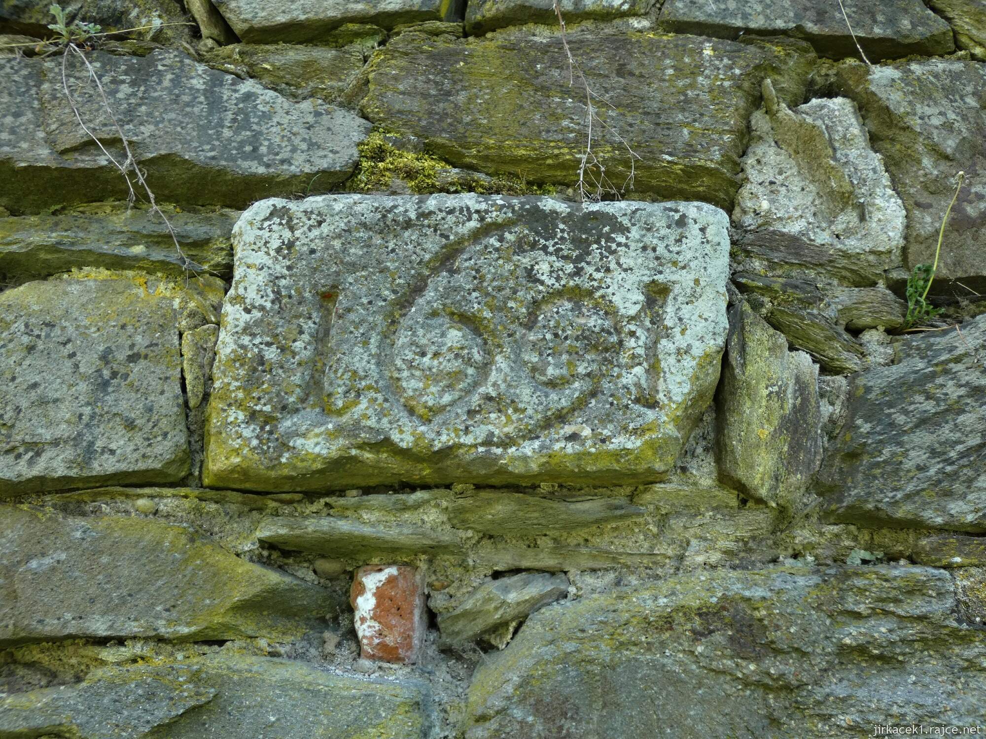 F - Litovel - městské hradby 03 - na ulici Kostelní