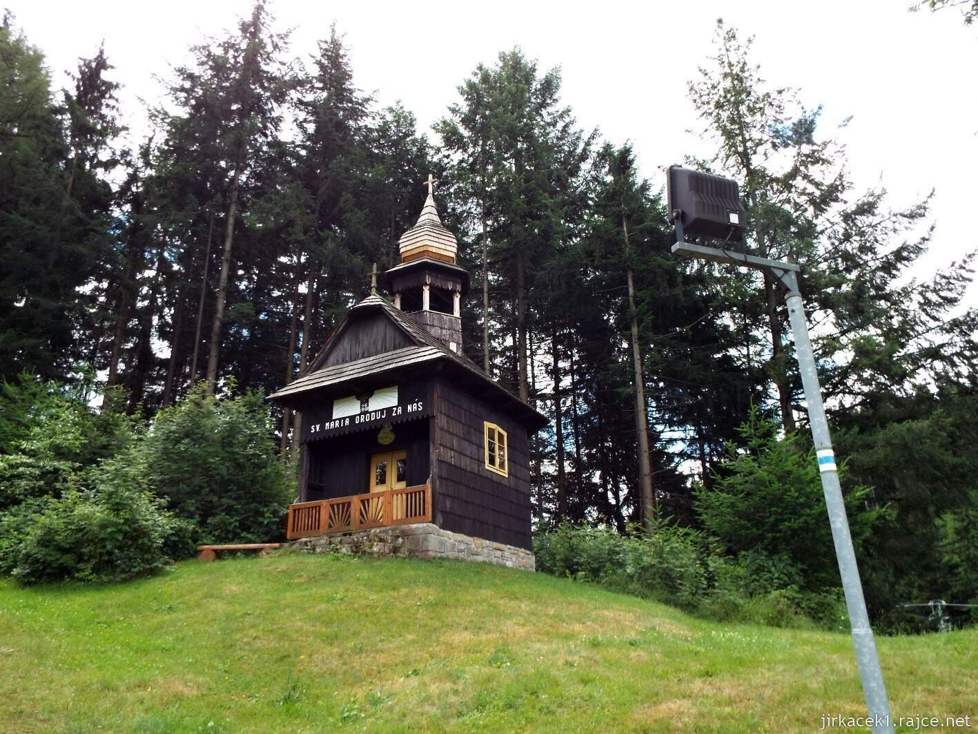 025 - Velké Karlovice - kaple Panny Marie Růžencové v Podťatém 03