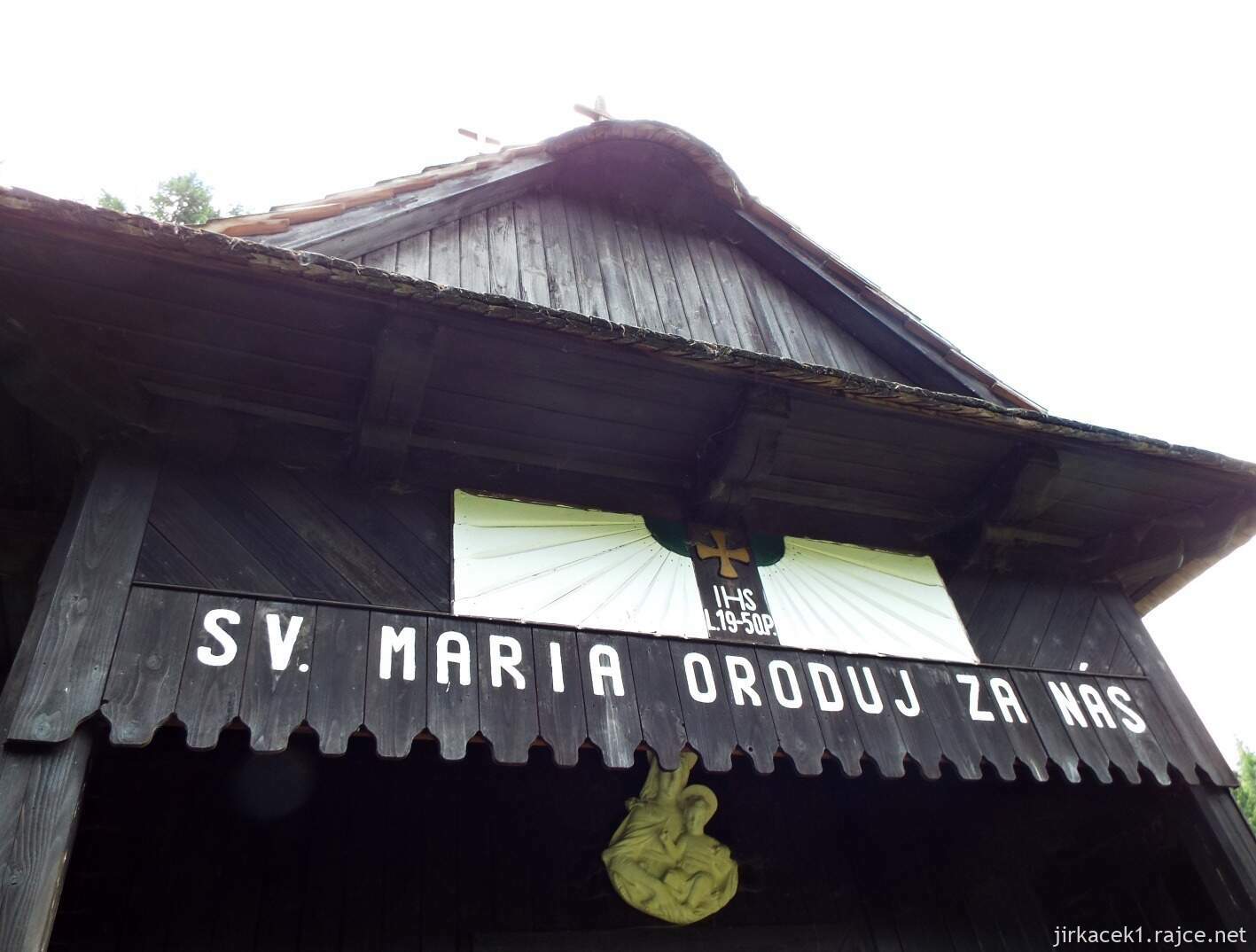 025 - Velké Karlovice - kaple Panny Marie Růžencové v Podťatém 05