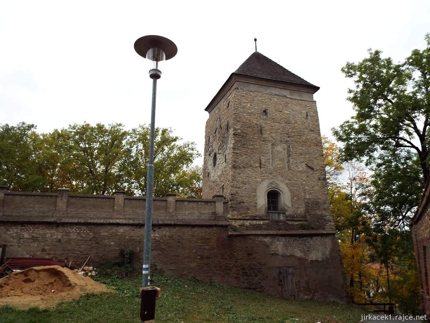 C - Vysoké Mýto - Tyršovo náměstí 12 - Vodárenská bašta