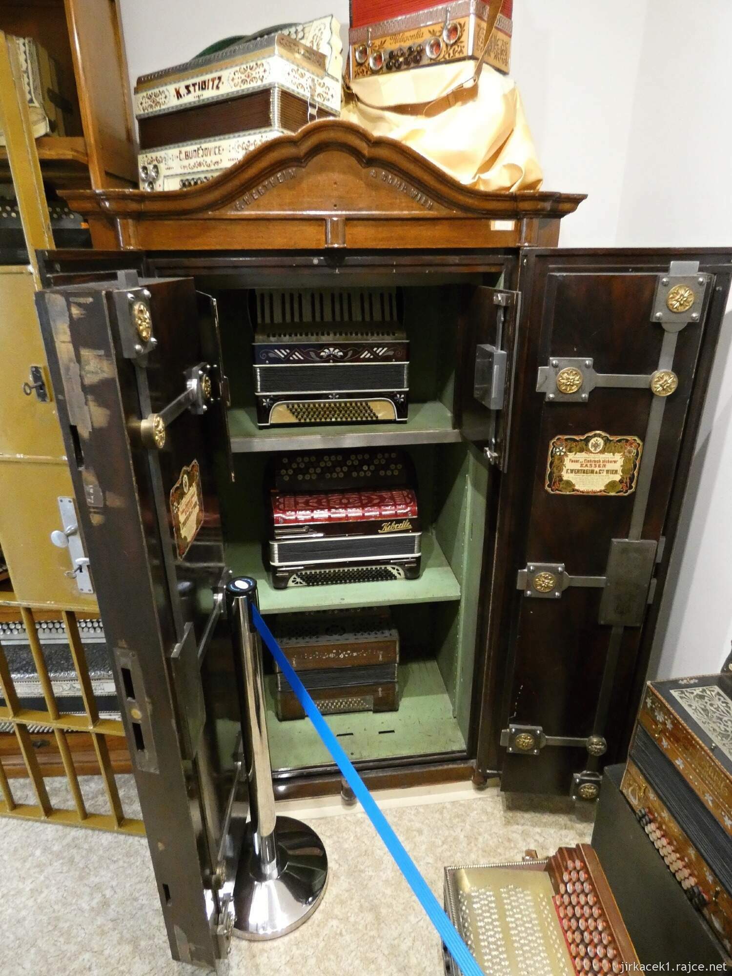 G - Litovel - nové muzeum harmonik 062