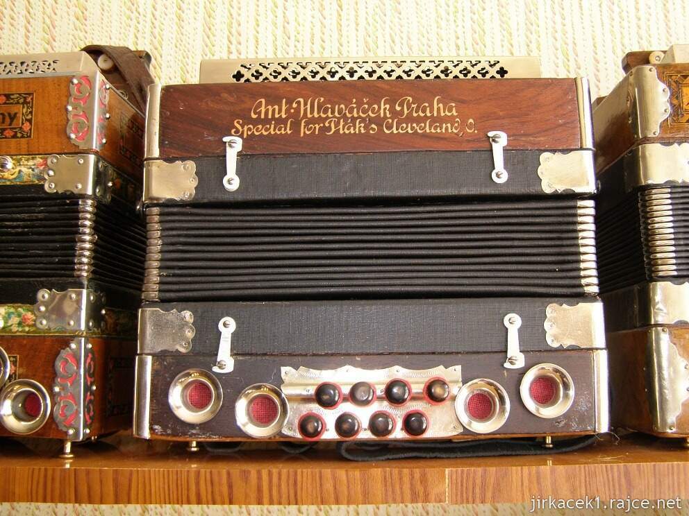 Litovel - první muzeum harmonik v domě pana Sedláčka