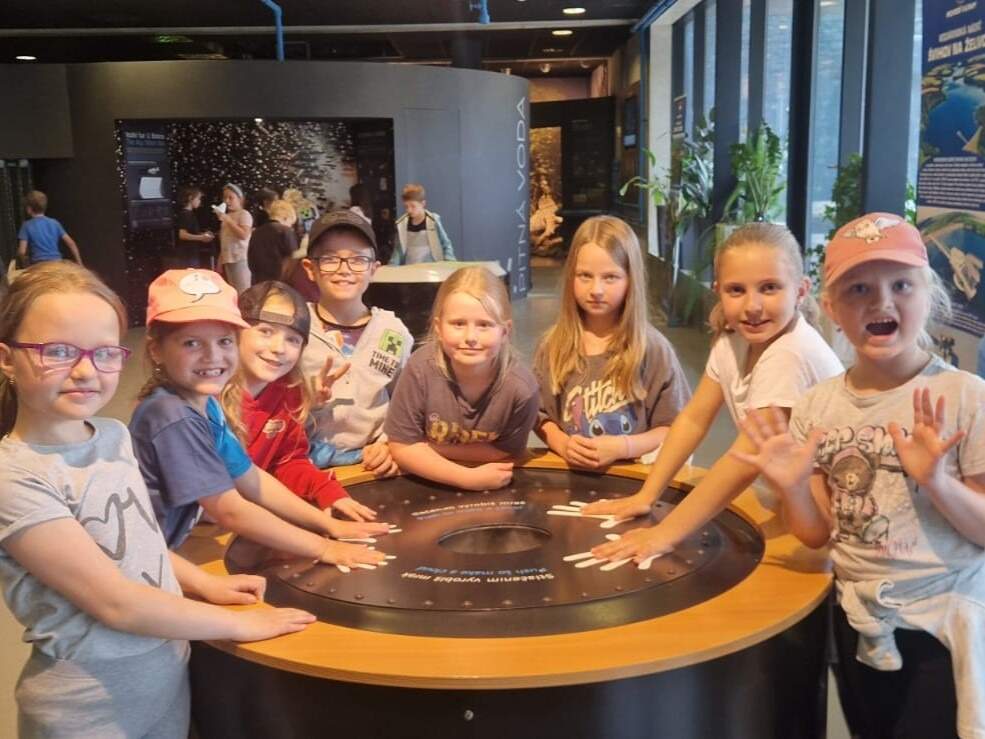 Výlet 2.B Výlet 2.B