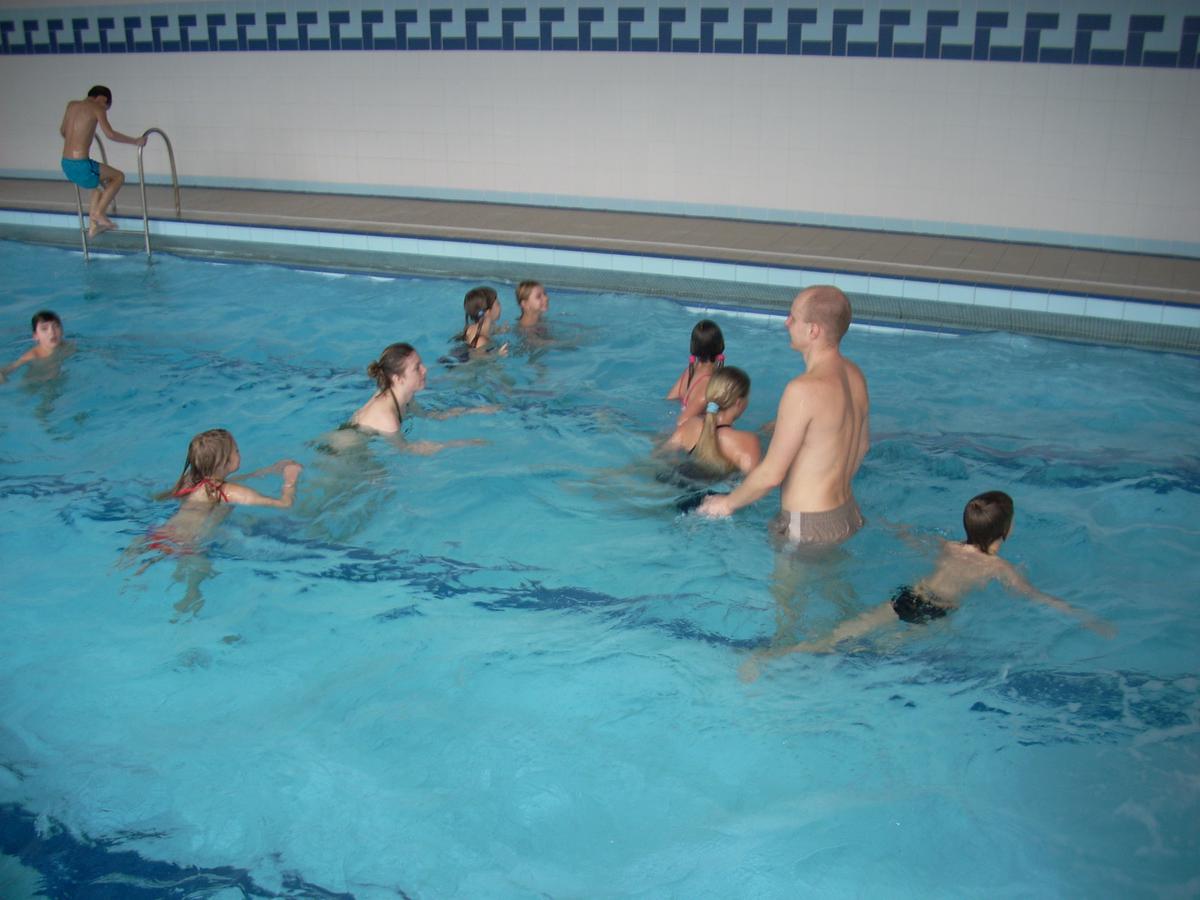 rajce.idnes.cz 2008( bazen-vetrni-2008 – Skaut Křemže – album na Rajčeti